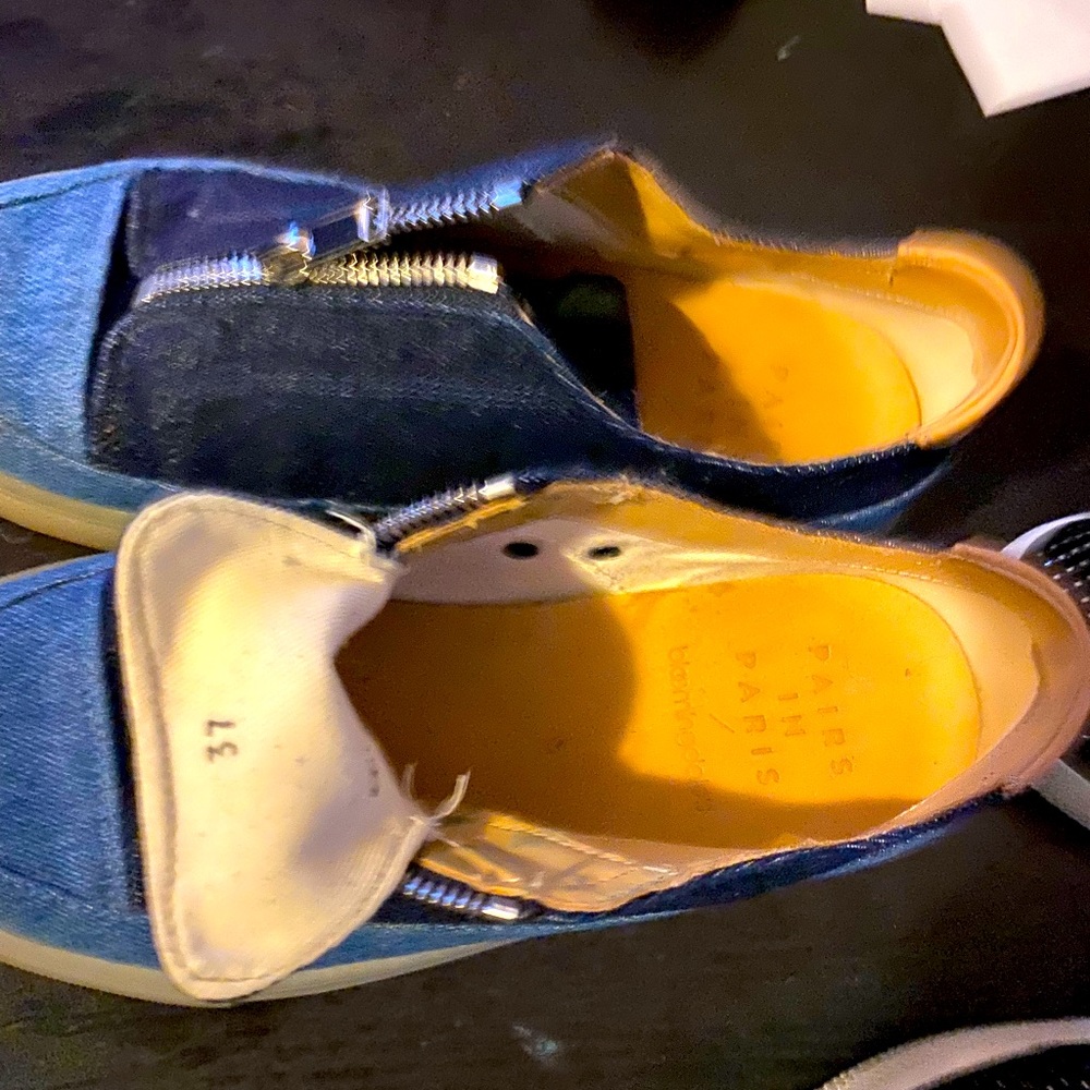 Beautiful, stop using them cause were not my size. Pairs in Paris Sneakers!!!!!